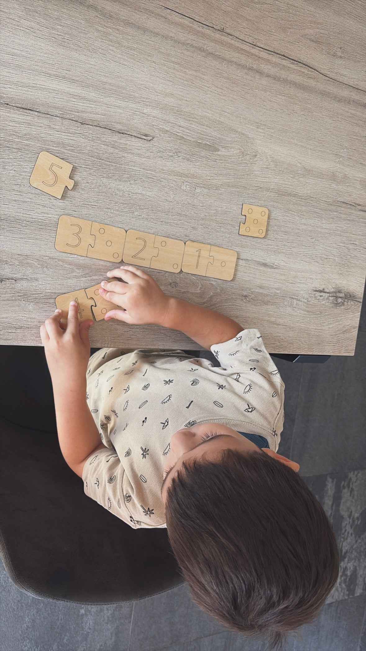 Apprendre à compter avec les dominos
