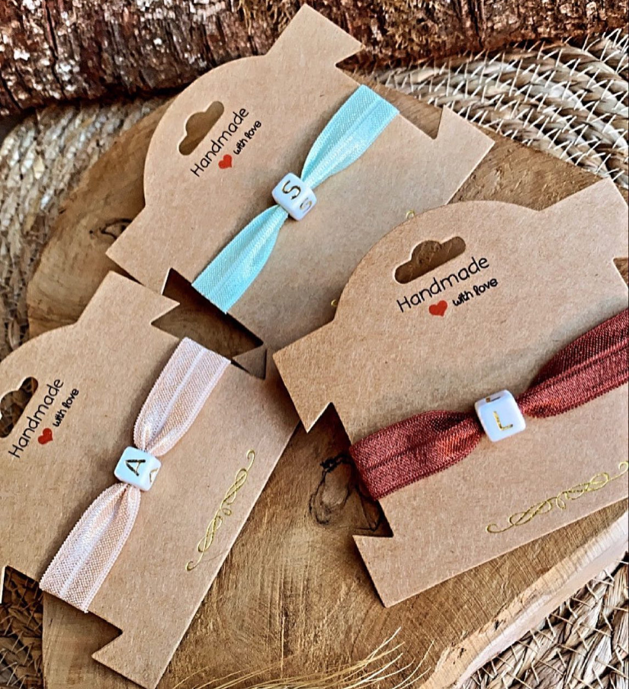 Les bracelets rubans