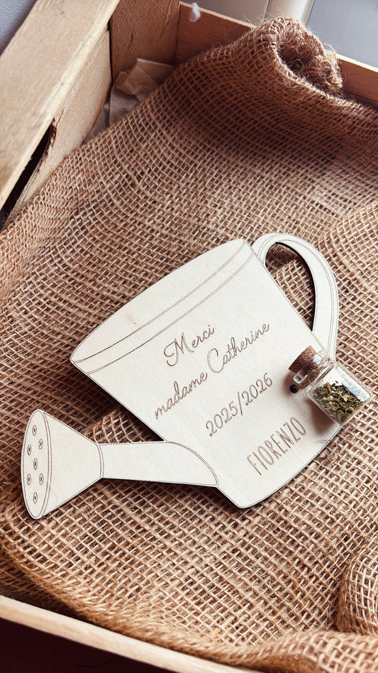 Arrosoir avec graines