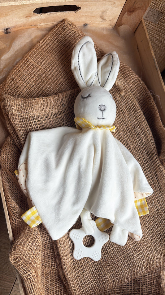 Doudou lapin avec anneau de dentition